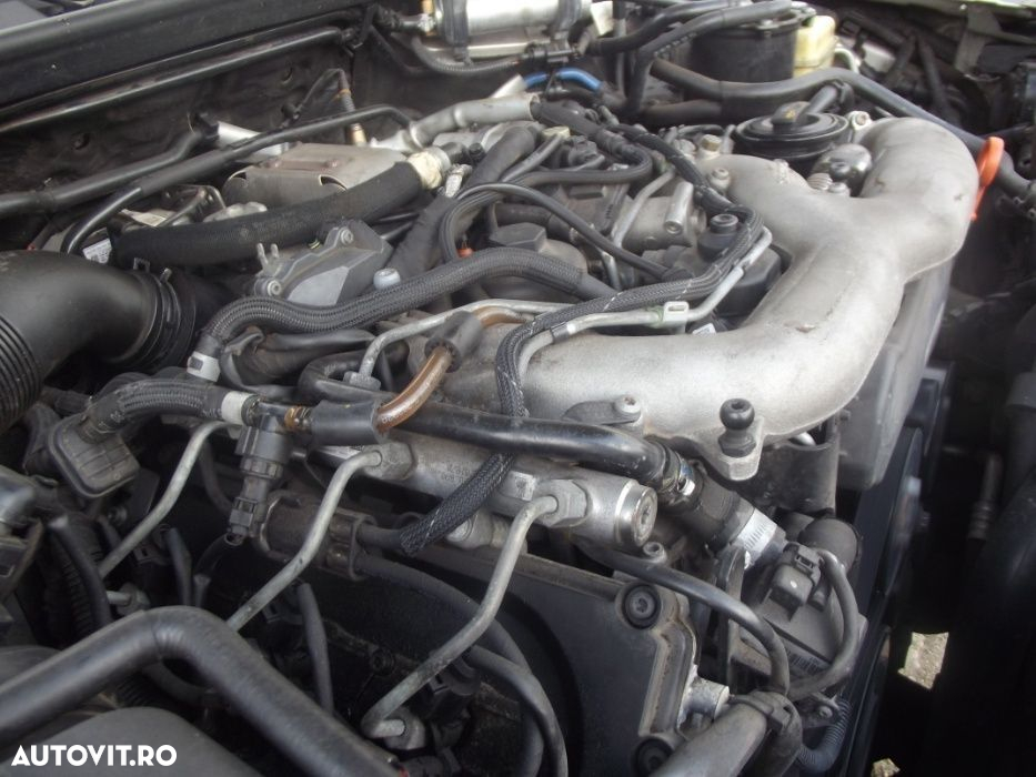 Rampa Injectoare Audi Q7 motor 3.0 Rampa VW Touareg Porche Cayenne - 2
