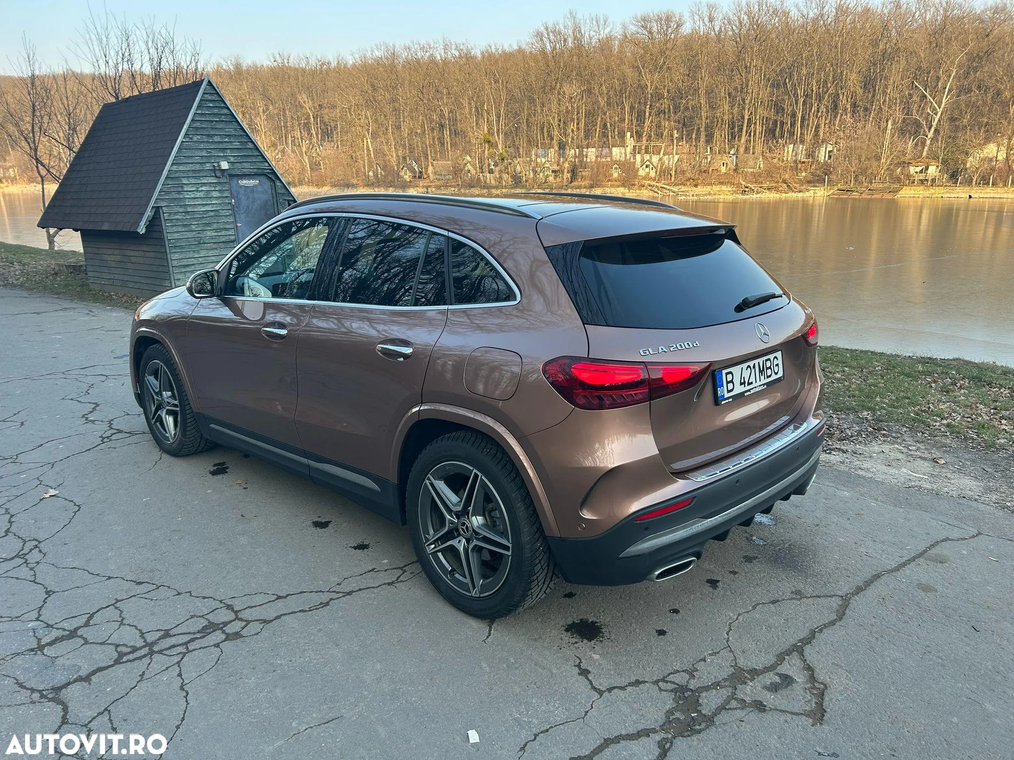 Mercedes-Benz GLA 200 d 4MATIC Aut. - 17