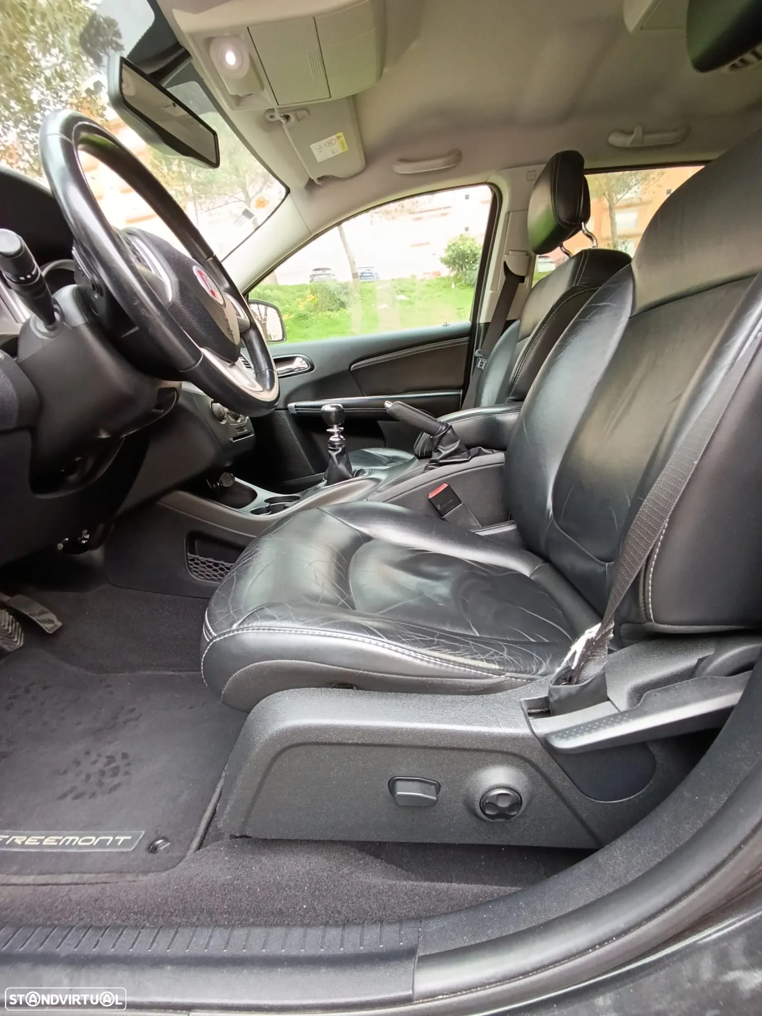 Fiat Freemont 2.0 M-Jet Urban - 15
