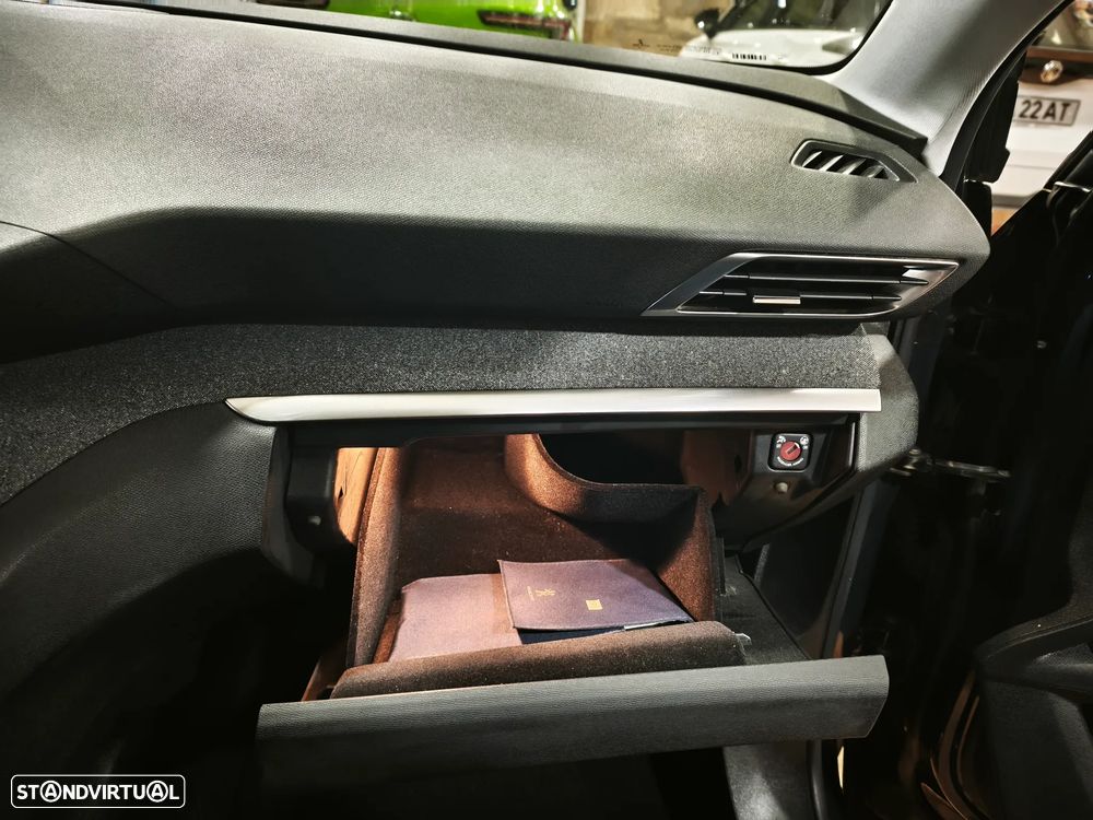 Peugeot 3008 225 e-EAT8 Allure Pack - 27