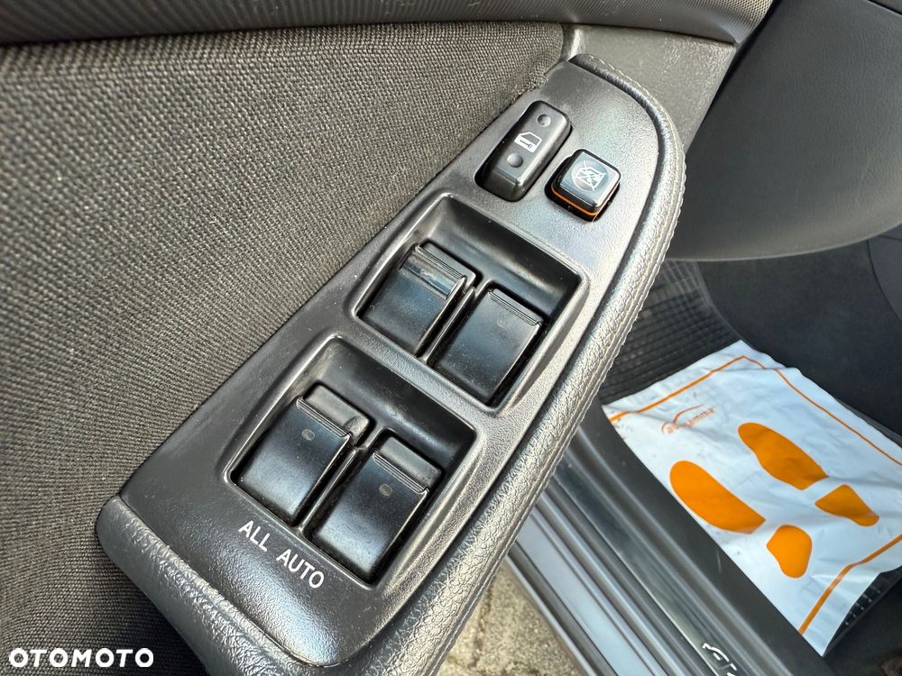 Toyota Avensis 2.0 VVT-i Prestige - 14