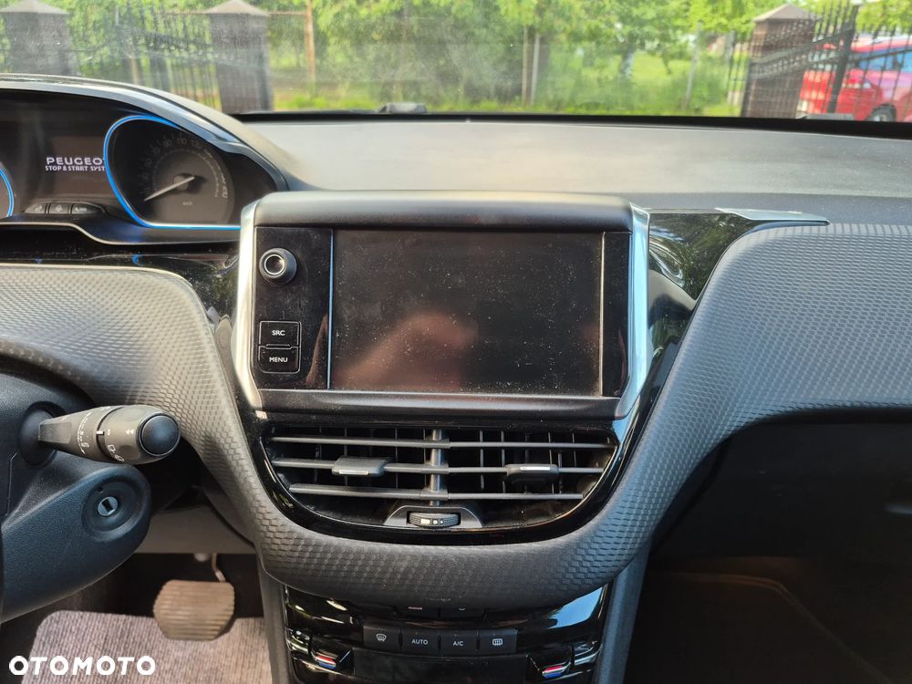Peugeot 2008 PureTech 110 Stop&Start EAT6 Active - 19