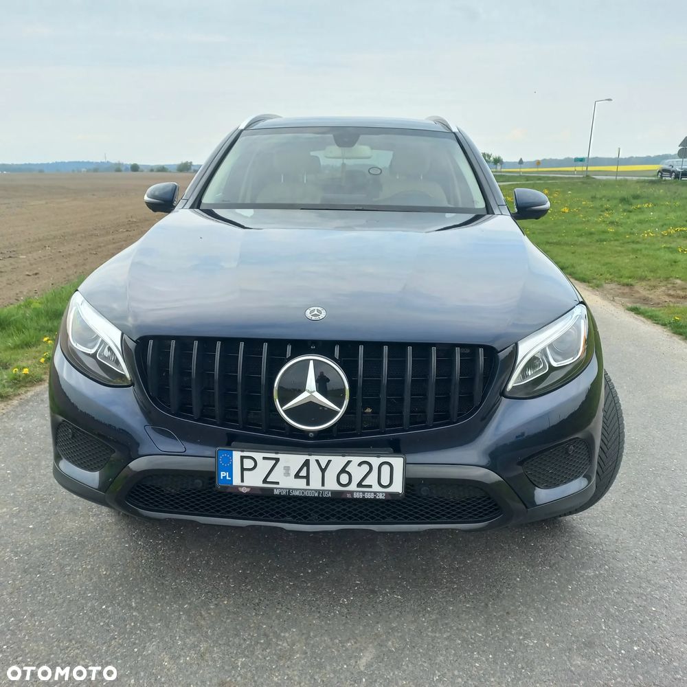 Mercedes-Benz GLC - 1