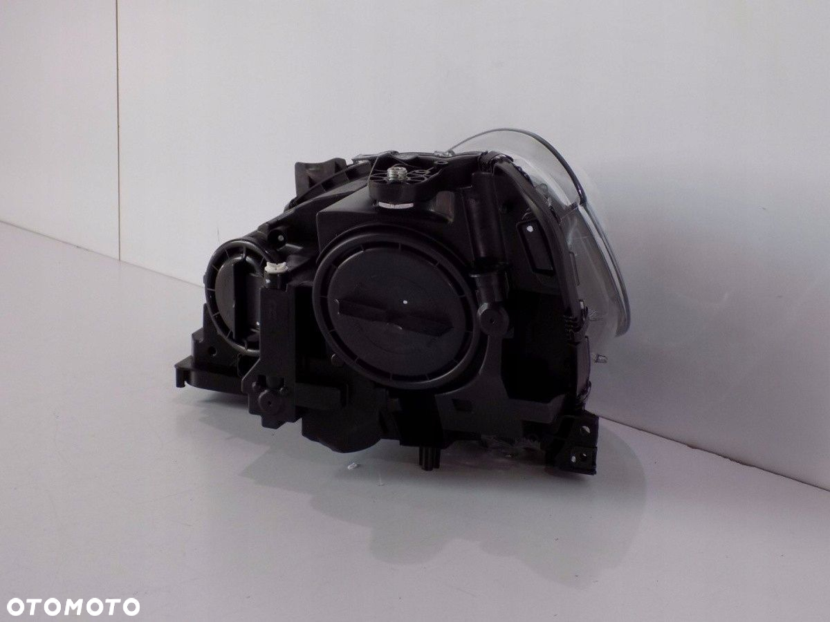 Mercedes W204 C Klasa Lampa ILS R - 2805 - 7
