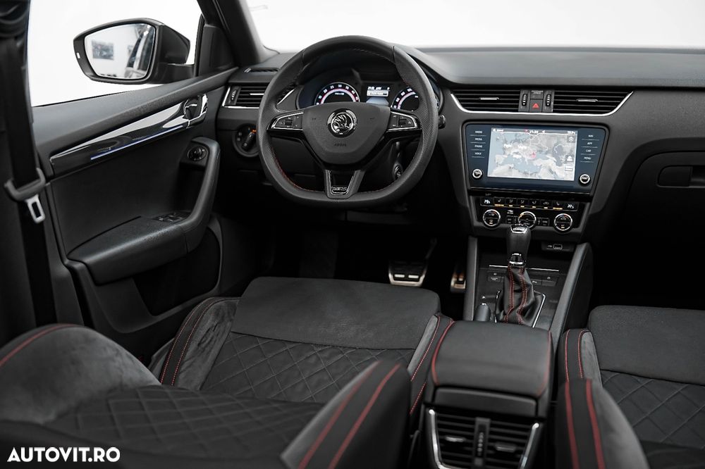 Skoda Octavia 2.0 TDI 4X4 DSG RS - 17