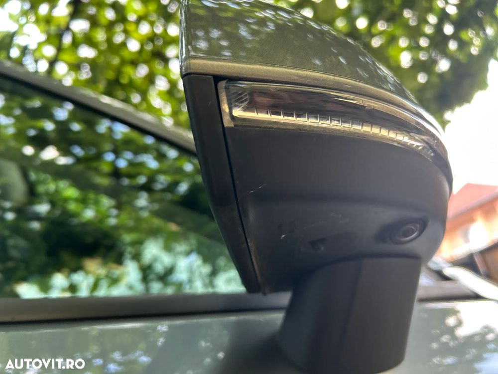Volvo XC 40 - 6