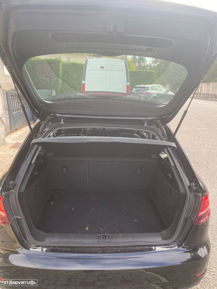 Audi A3 Sportback - 6