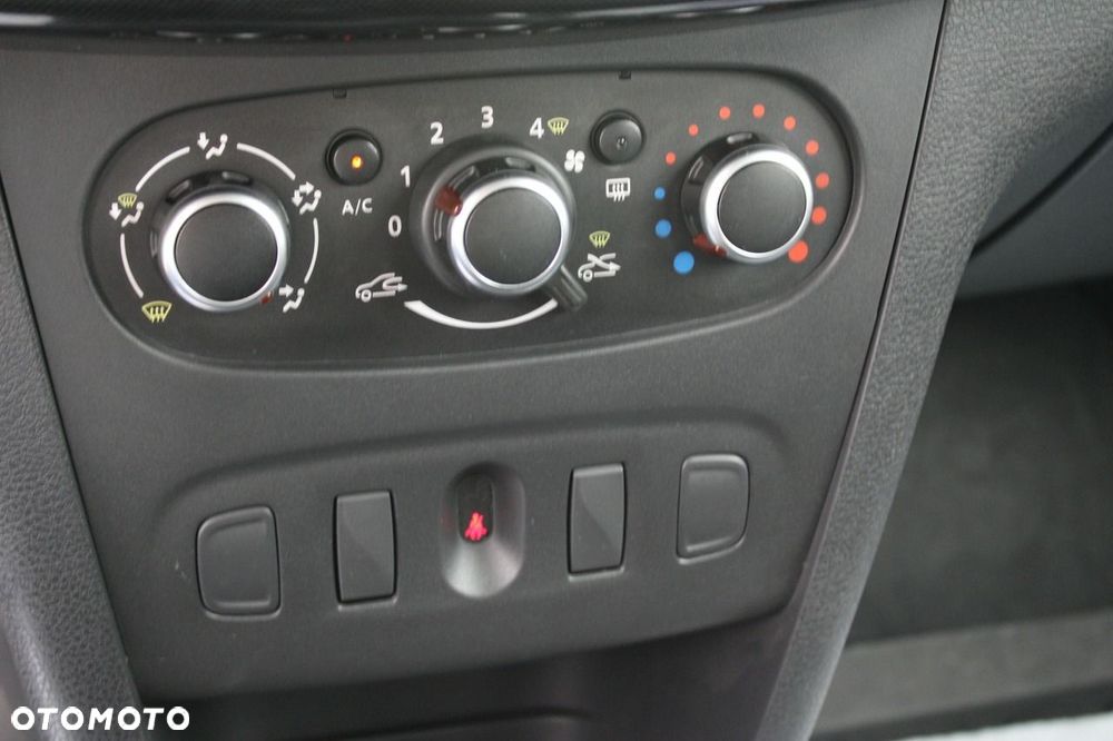 Dacia Logan - 16