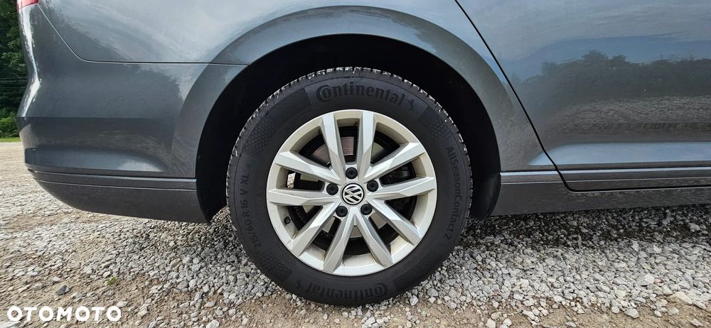 Volkswagen Passat Variant 2.0 TDI BMT Comfortline - 25