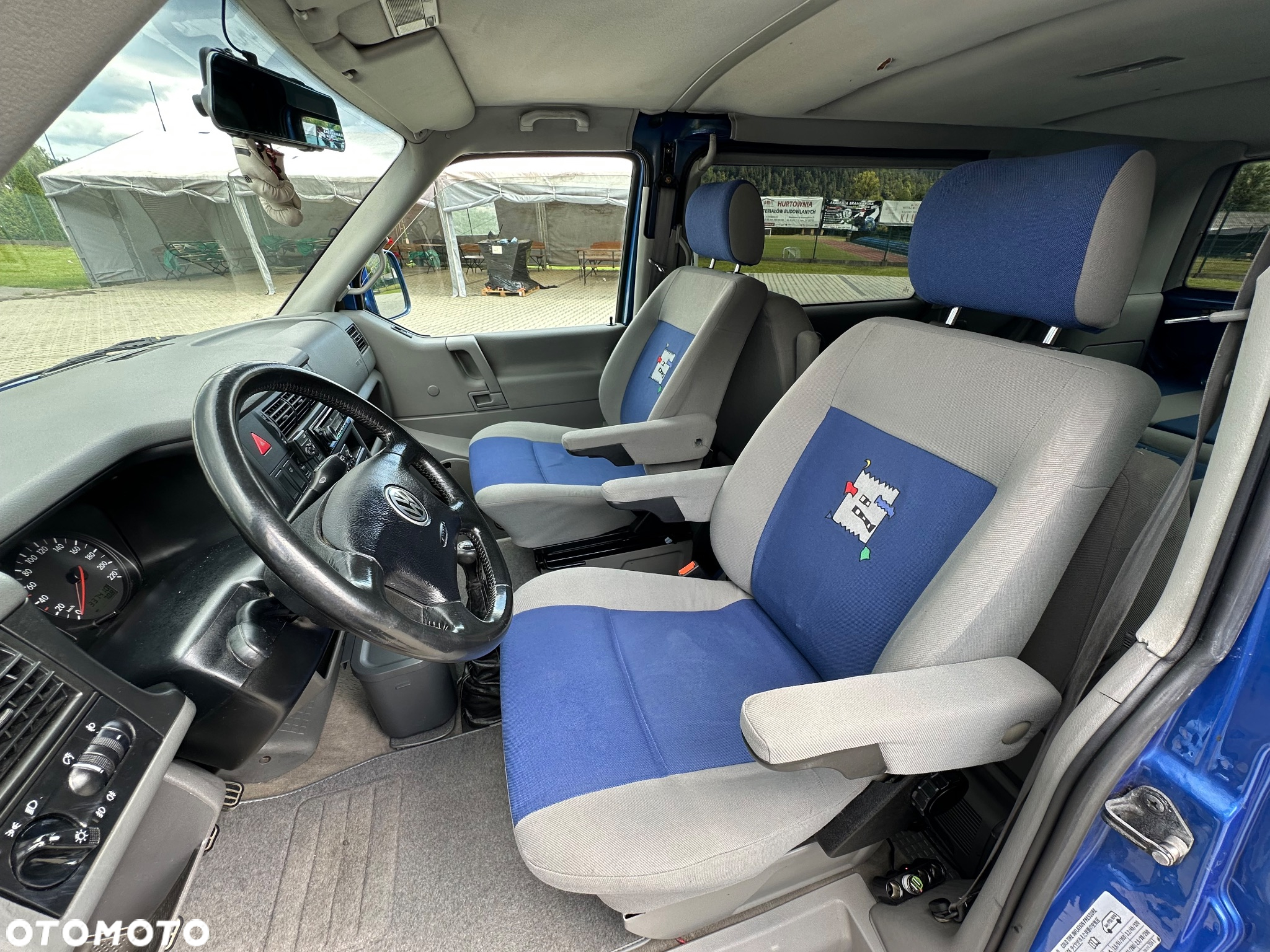 Volkswagen Multivan - 18
