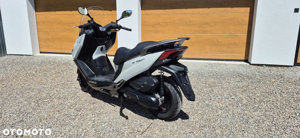 Kymco X-Town - 17
