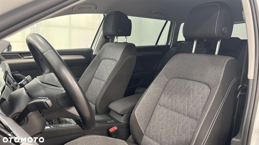 Volkswagen Passat 1.5 TSI EVO Business - 17