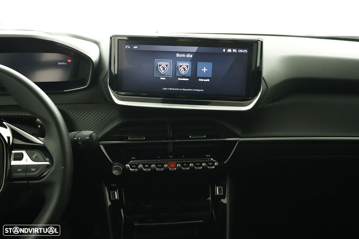 Peugeot 2008 1.2 PureTech Allure EAT8 - 9