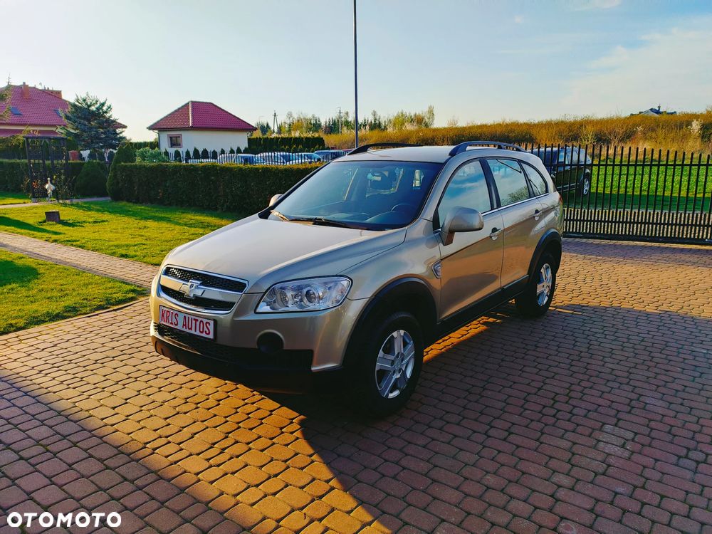 Chevrolet Captiva 2.4 2WD 7 Sitzer LS - 10