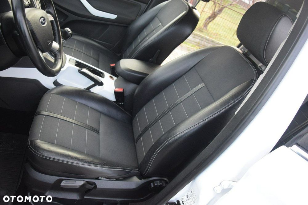 Ford Kuga 2.0 TDCi Individual - 27