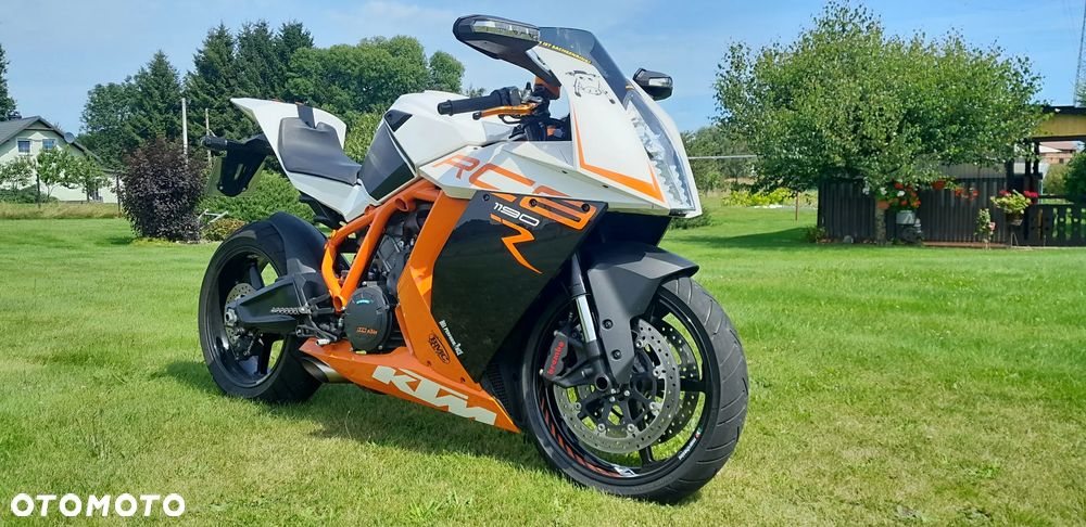 KTM RC 8 - 2