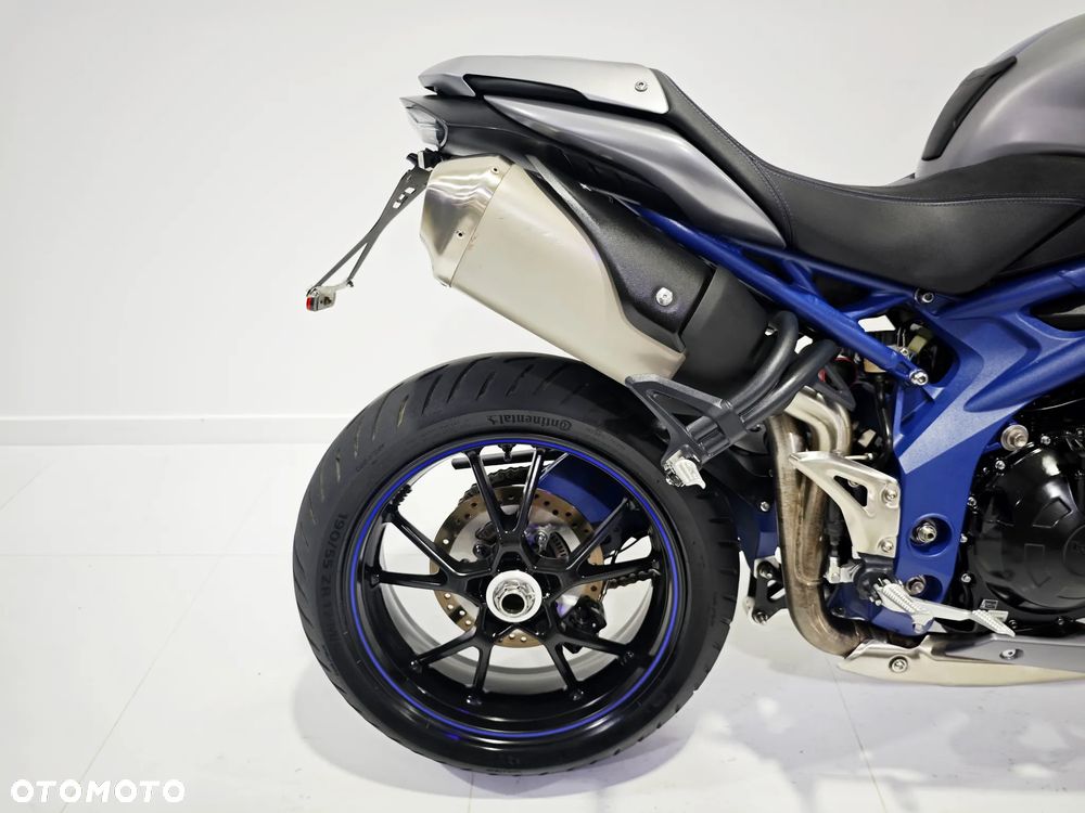 Triumph Speed Triple - 9