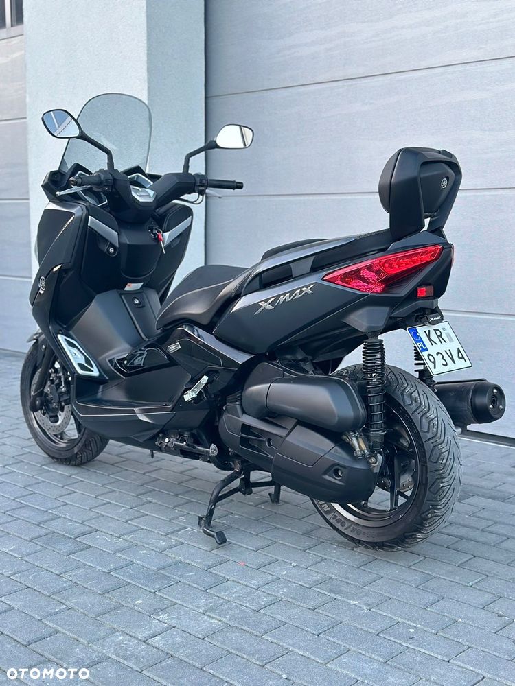 Yamaha X-max - 8