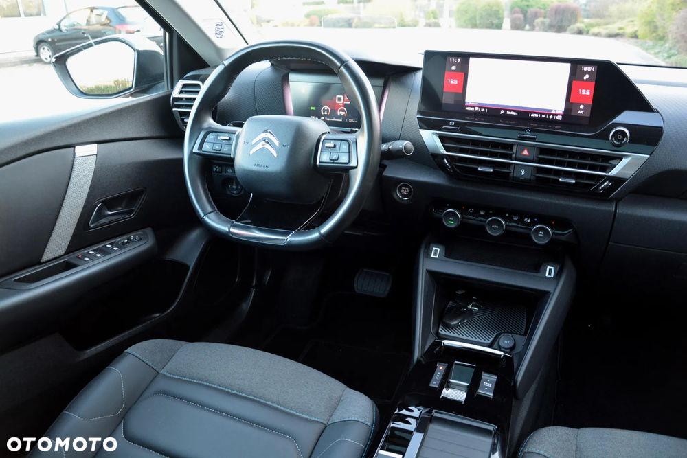 Citroën C4 BlueHDi 130 Stop&Start EAT8 SHINE - 28