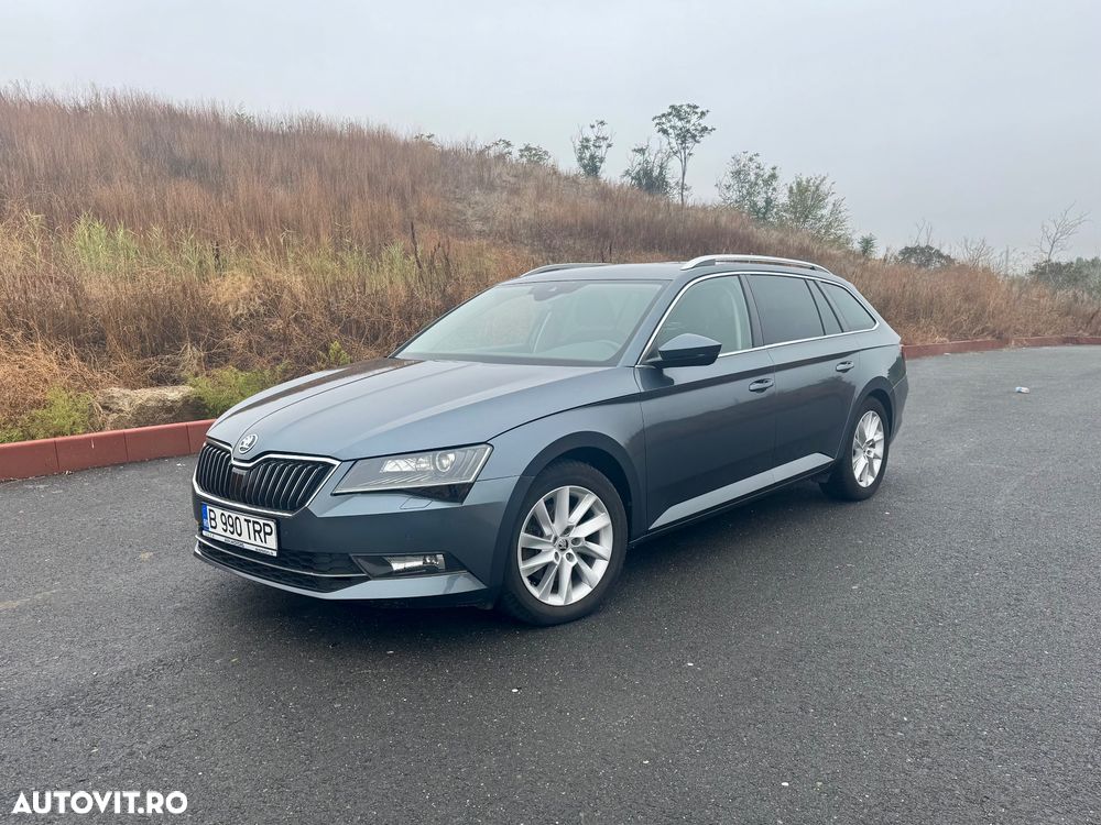 Skoda Superb Combi 2.0 TDI DSG Style - 1