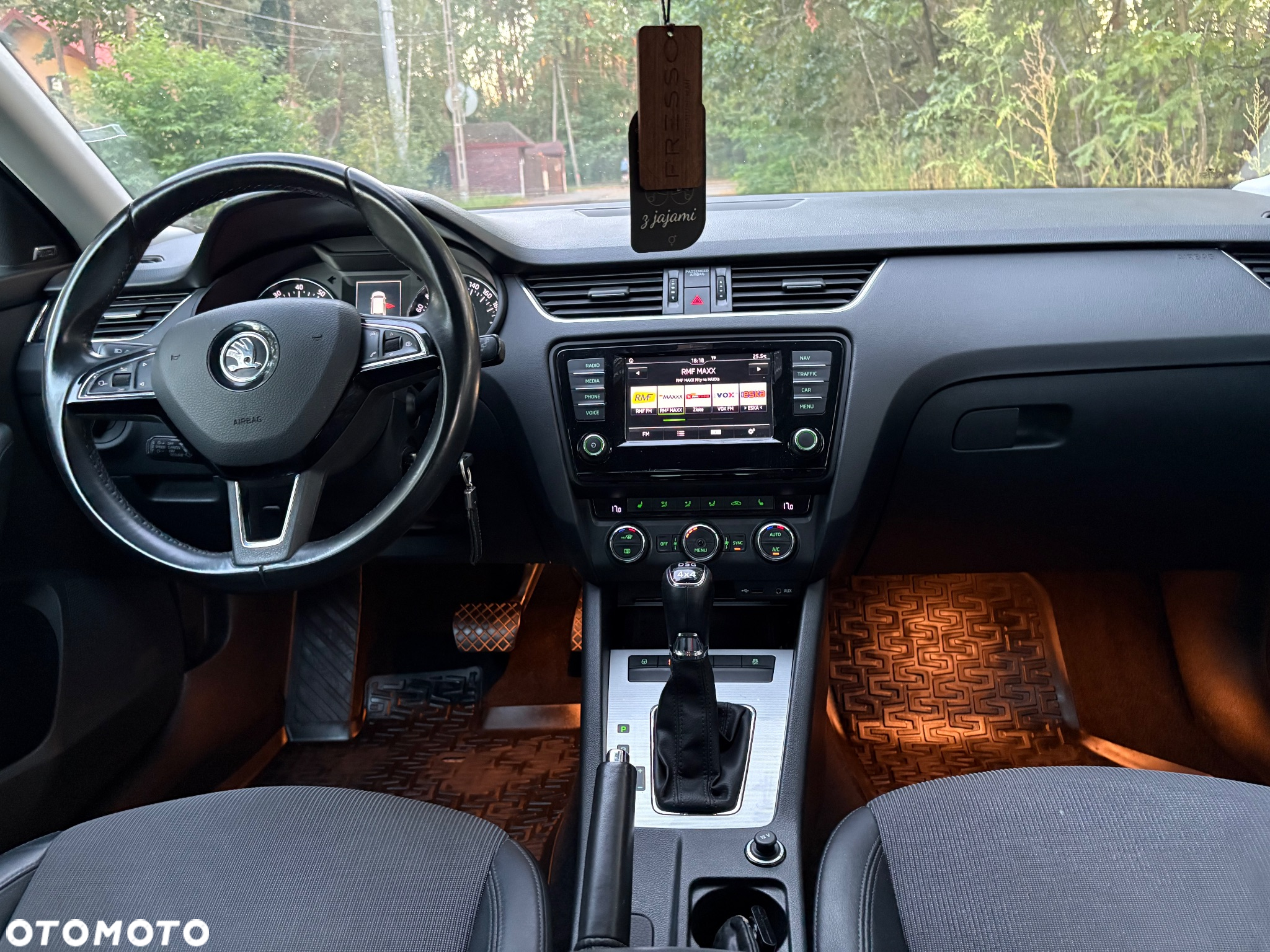Skoda Octavia 1.8 TSI 4x4 DSG Ambition - 8