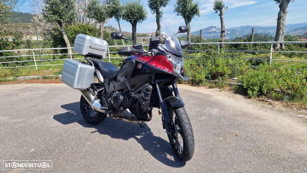 Honda VFR Cross Tourer - 2