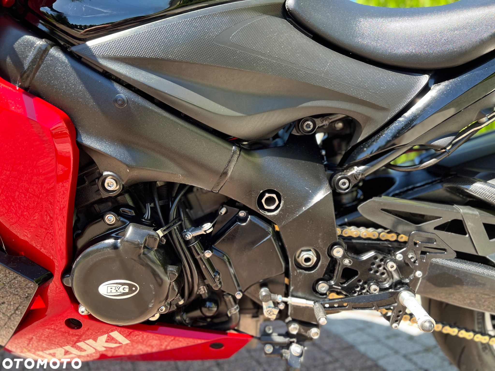 Suzuki GSX - 26