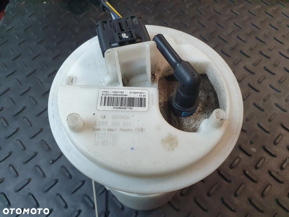 Pompa baku paliwa OPEL CORSA D VAN 0580200084 1.0L 48kW 2013 - 2
