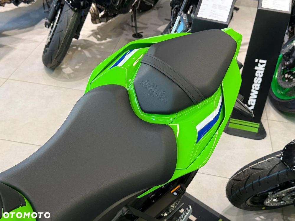 Kawasaki ZX - 11