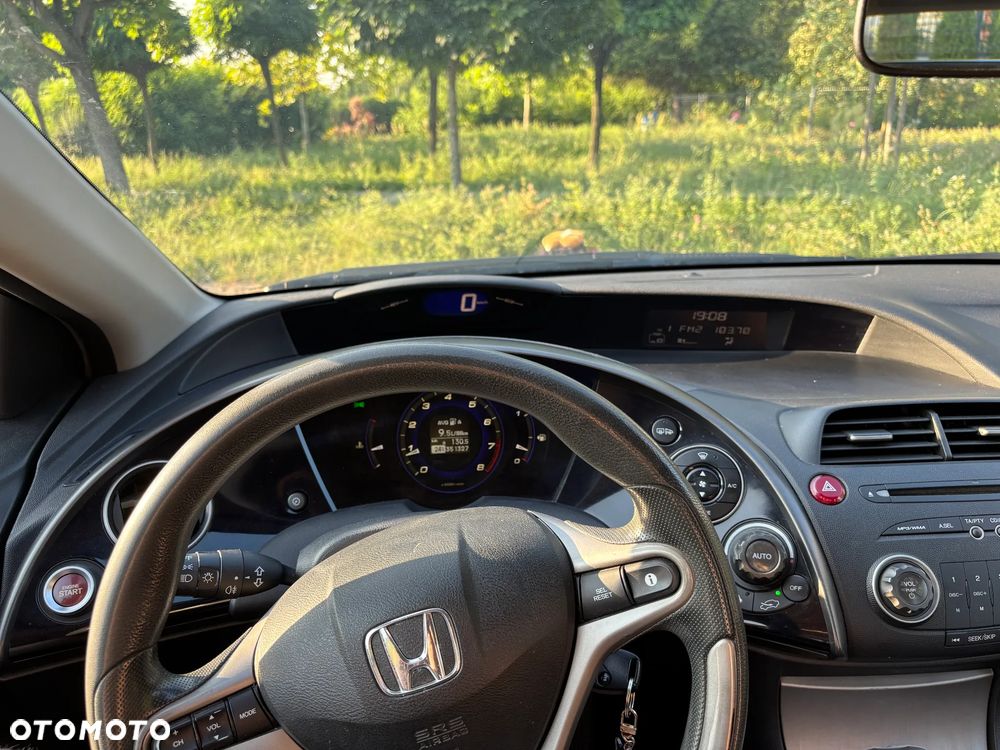 Honda Civic 1.8 Comfort - 5