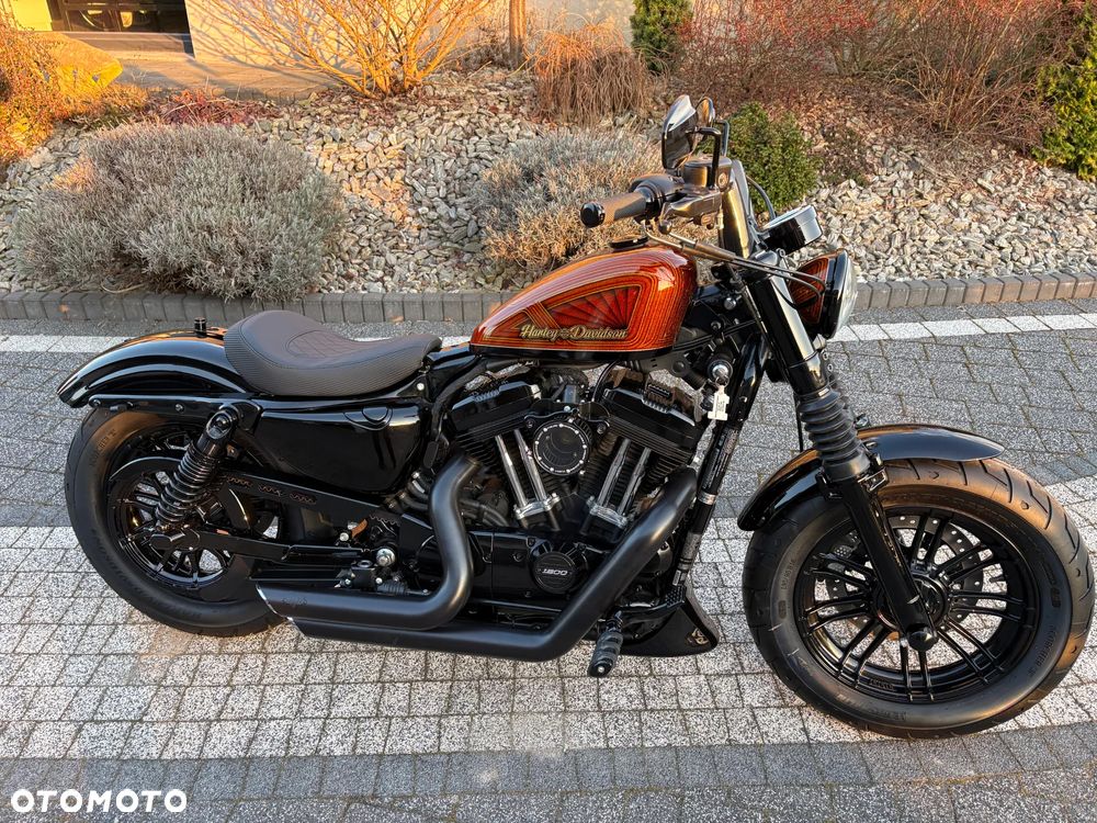 Harley-Davidson Sportster Forty-Eight - 4