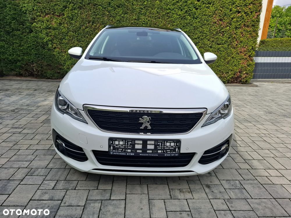 Peugeot 308 - 4