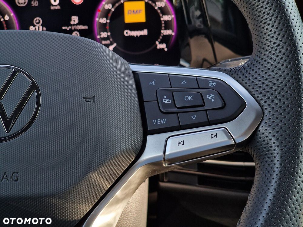 Volkswagen Golf - 28