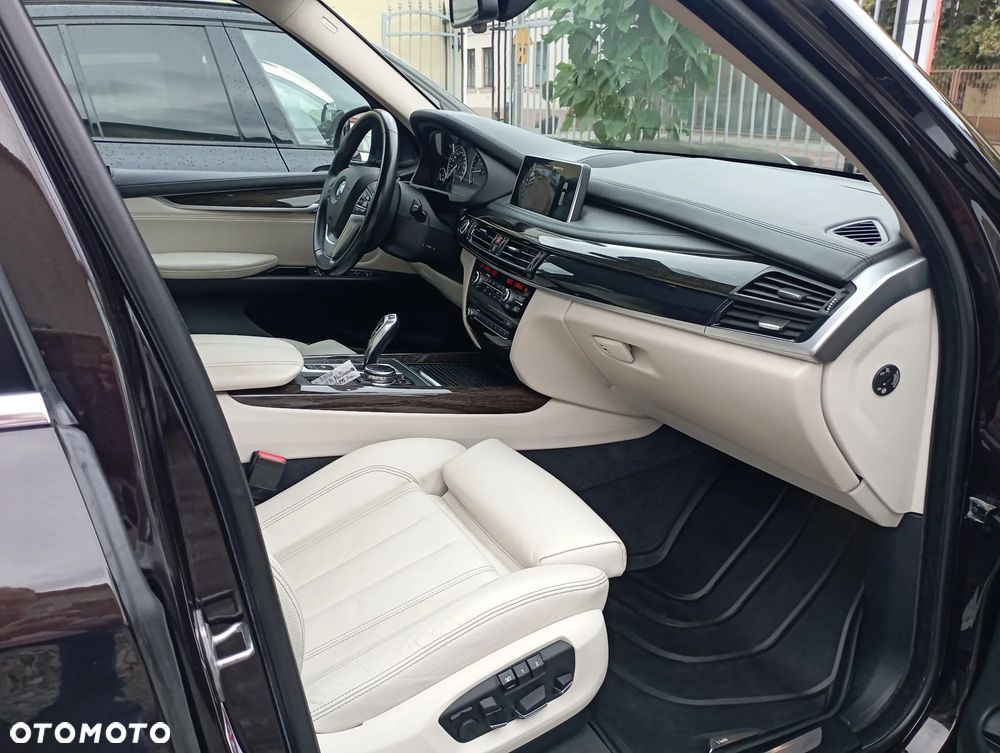 BMW X5 xDrive30d - 9