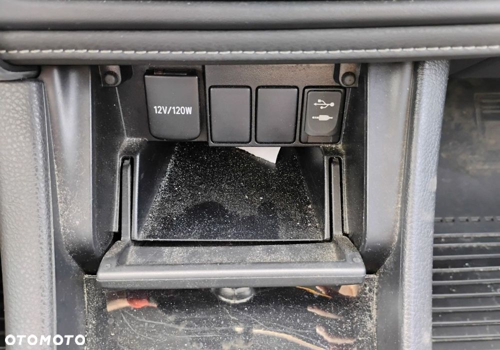 Toyota Auris - 15