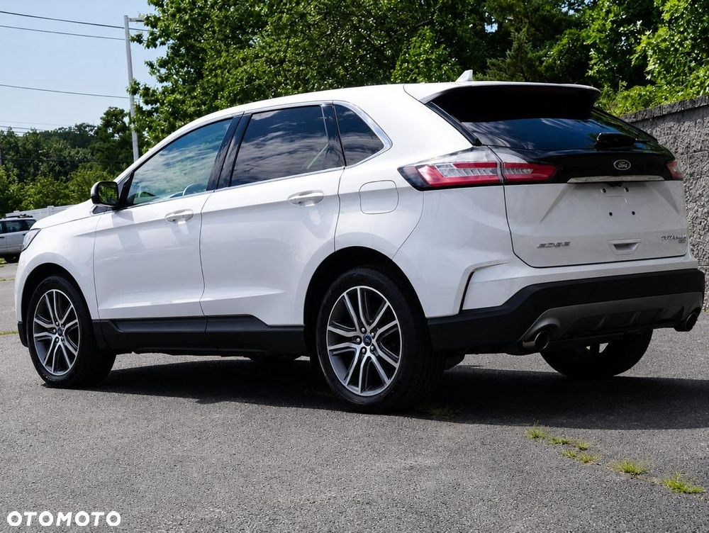 Ford Edge - 4