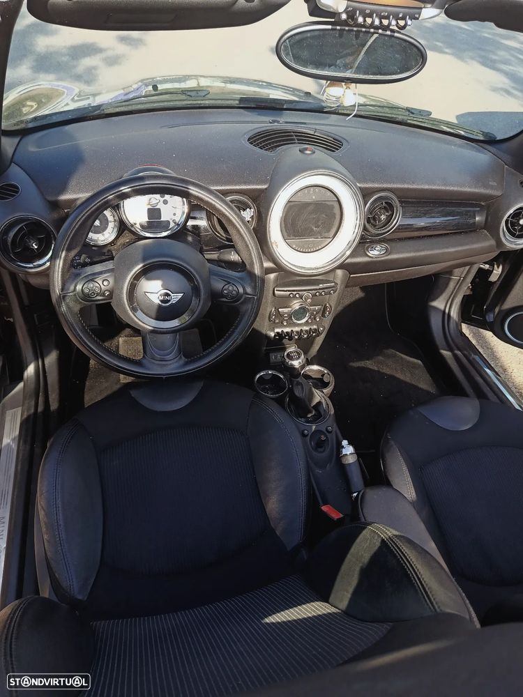 MINI 3 Portas Cooper D - 6