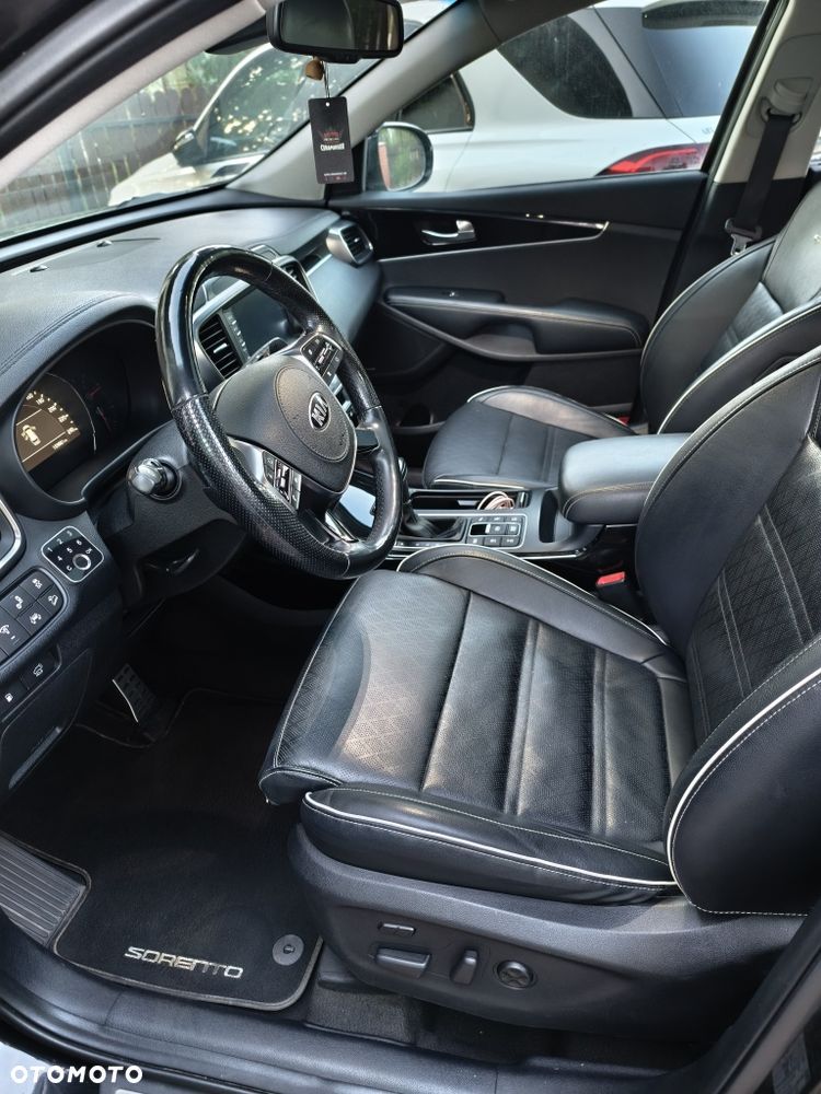 Kia Sorento - 6