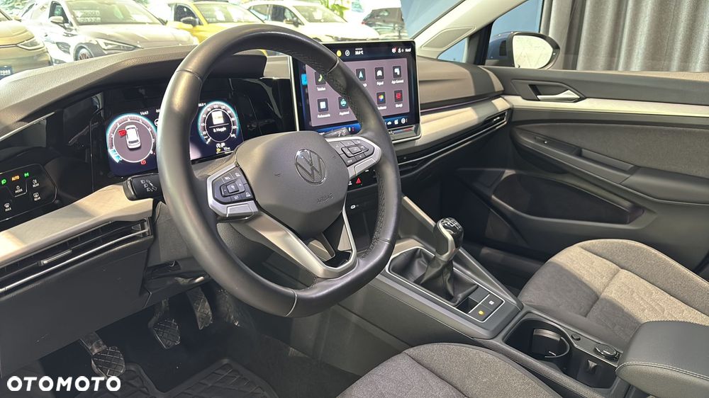 Volkswagen Golf 1.5 TSI Special Edition - 10
