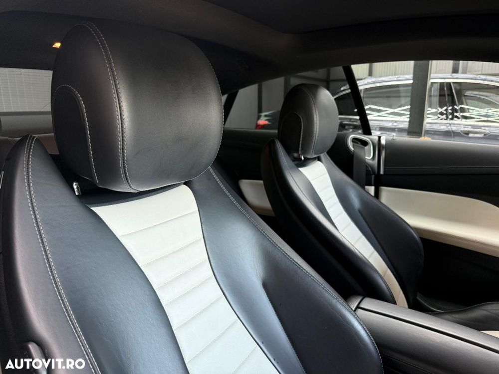 Mercedes-Benz E 400 4Matic 9G-TRONIC AMG Line - 27