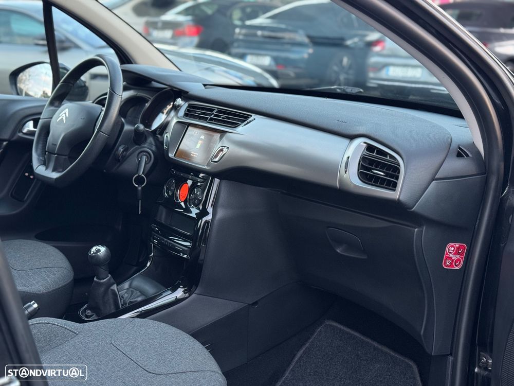 Citroën C3 1.2 PureTech Collection - 16