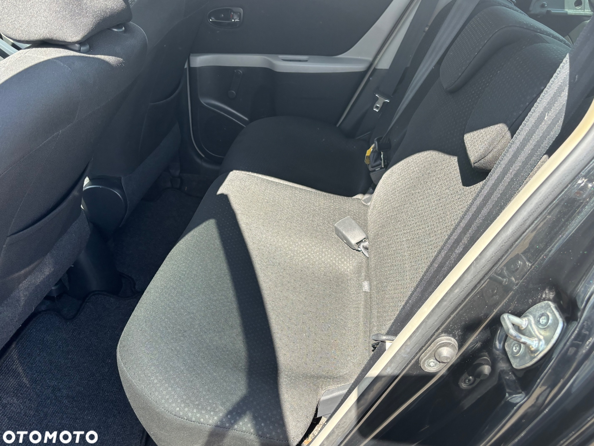 Toyota Yaris 1.33 VVT-i Edition - 20