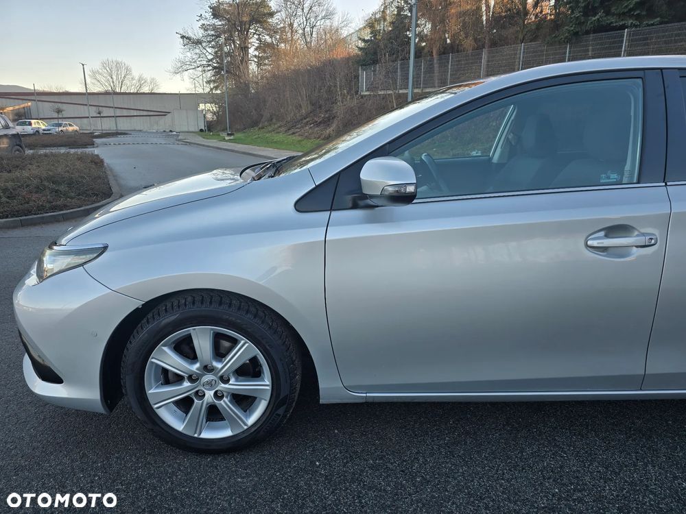 Toyota Auris 1.2 Turbo Multidrive S Executive - 33