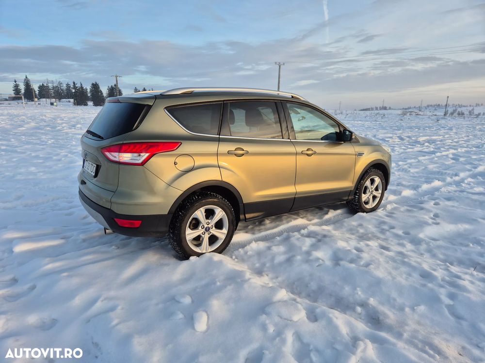 Ford Kuga - 2