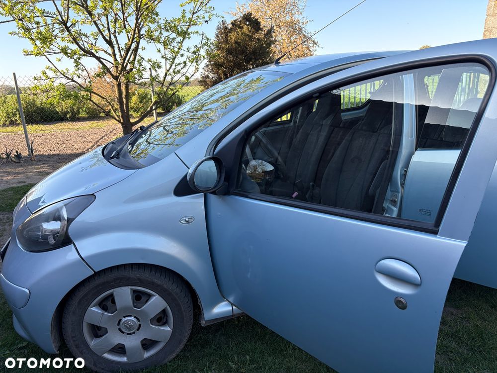 Toyota Aygo Standard - 18
