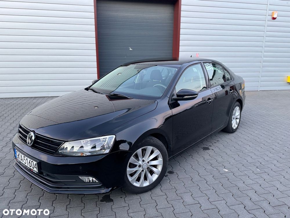 Volkswagen Jetta 2.0 TDI DPF BMT Trendline - 9