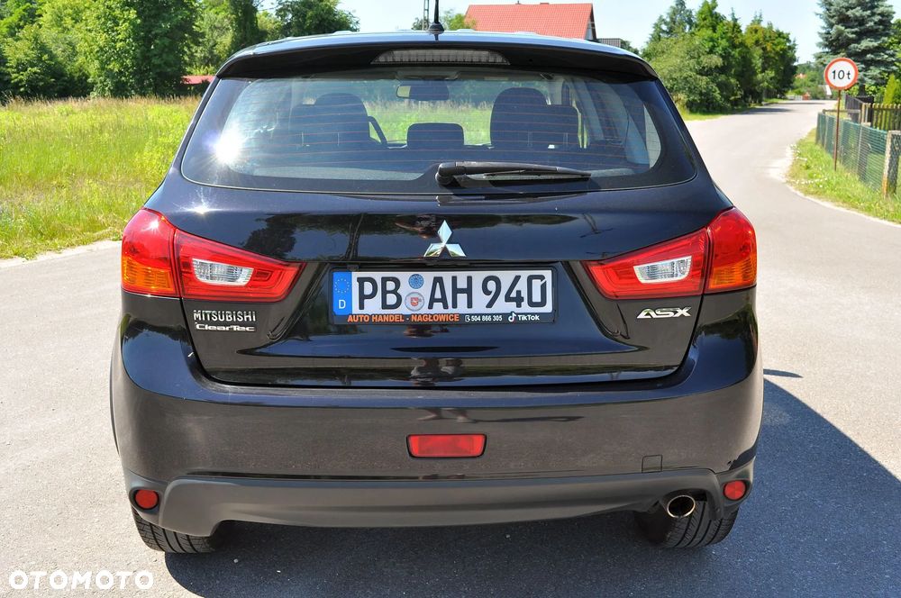 Mitsubishi ASX 1.6 Instyle - 12