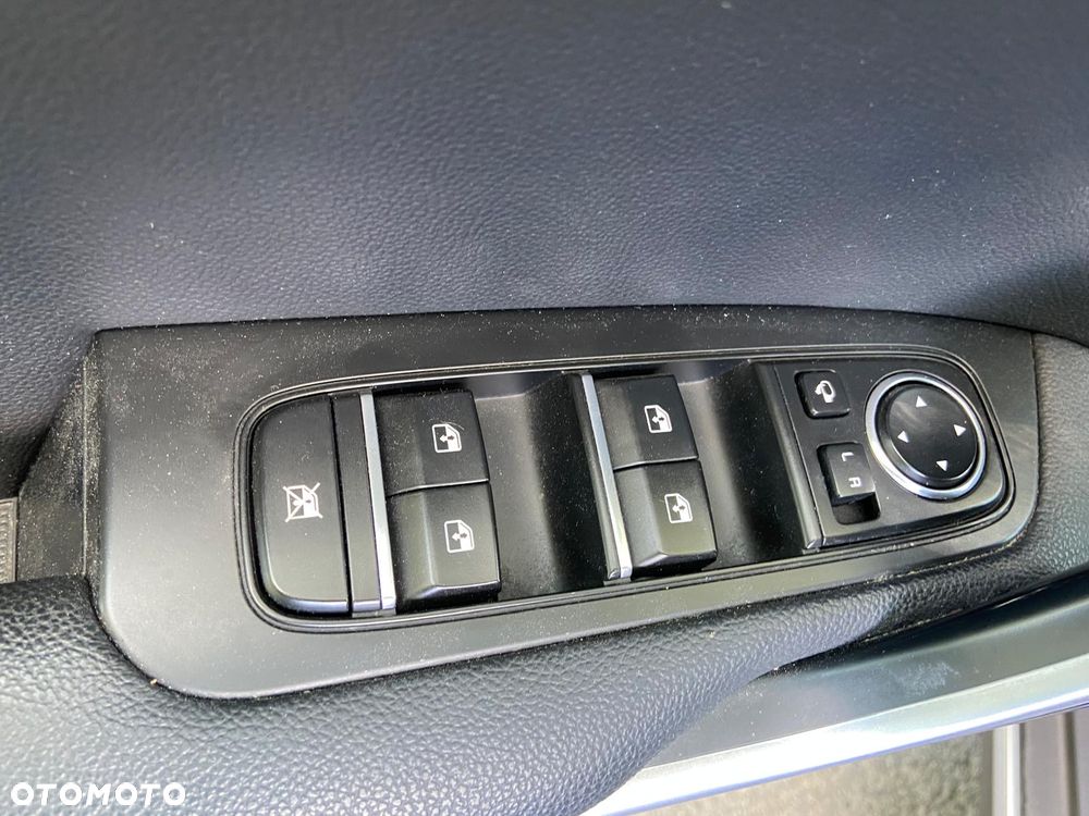 Kia XCeed - 30