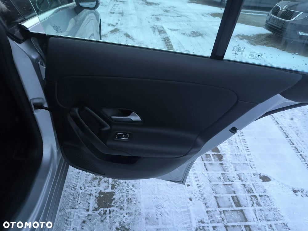 Mercedes-Benz CLA 180 d 8G-DCT Edition 2022 - 20