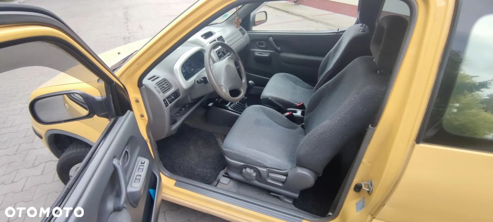 Suzuki Ignis 1.3 - 9